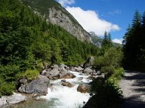 Tauernblick Radweg von Innsbruck nach Villach individuell (8-tägige individuelle Radreise mit Gepäcktransport) Tauernblick Radweg von Innsbruck nach Villach individuell (8-tägige individuelle Radreise mit Gepäcktransport)